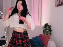 Screen Grab from barbaracut