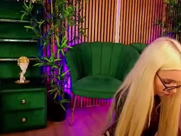 Screen Grab from barbiekara