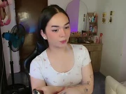 Screen Grab from bb__angelxx