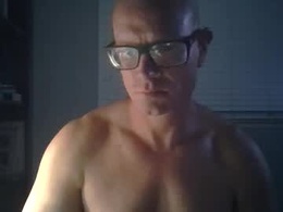 Screen Grab from bdstud760