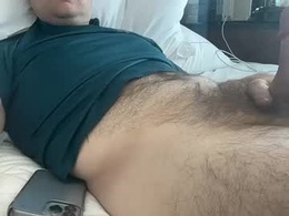 Screen Grab from bearcum55744