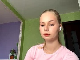Screen Grab from beemeske