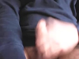 Screen Grab from beemoot
