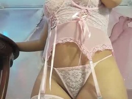 Screen Grab from bella_natt1