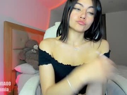 Screen Grab from bellamia_