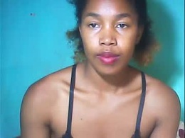 Screen Grab from bellemiahxx