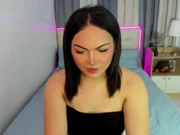 Screen Grab from belphoebe_