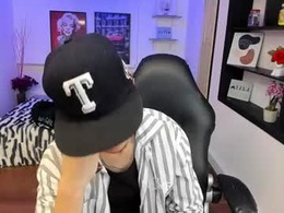 Screen Grab from benji23_