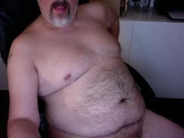 Screen Grab from bigbellybear1