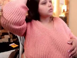 Screen Grab from bigcandyy_q