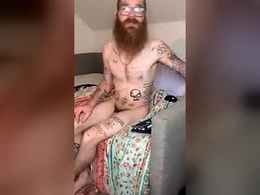 Screen Grab from bigdickbeautifulpussy