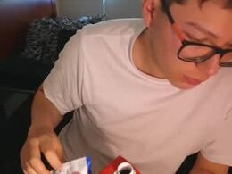 Screen Grab from bihornygamer