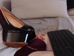 Screen Grab from bl4ckfavi0r3