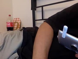 Screen Grab from blackfloof