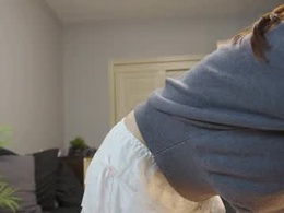 Screen Grab from blearalin