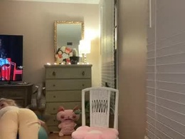 Screen Grab from blondestuff4k