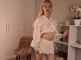Screen Grab from blondiecharm