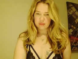 Screen Grab from blondielove3667