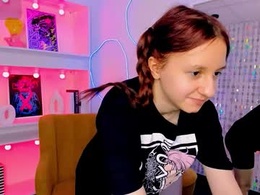 Screen Grab from blossomm_m