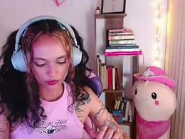 Screen Grab from bluee_v