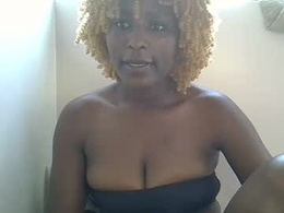 Screen Grab from booty_lolah17