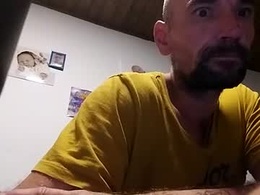 Screen Grab from botzi86590330
