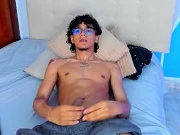 Screen Grab from boy_toy6