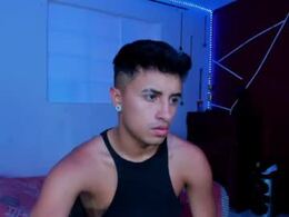 Screen Grab from boylatin_777