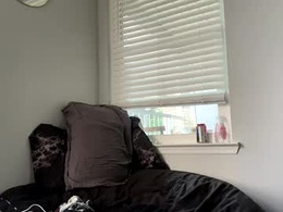 Screen Grab from boynekstdoorr
