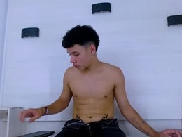 Screen Grab from bratt_sanderz