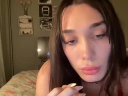 Screen Grab from briiiibaby01