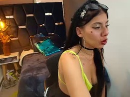 Screen Grab from brithny_hot