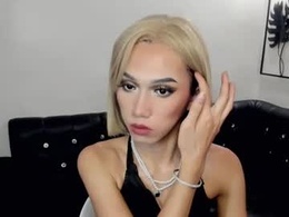 Screen Grab from brooke_lyynneithen