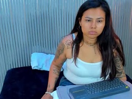 Screen Grab from brunette_zoe