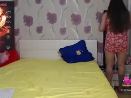 Screen Grab from brunettelisa