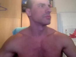 Screen Grab from bubblemaleass35