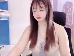 Screen Grab from bunnyxia