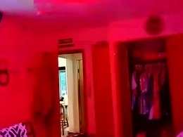 Screen Grab from buttslutzxxx