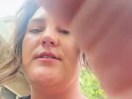 Screen Grab from c1234559