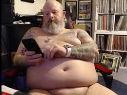 Screen Grab from cakesthadstroyr