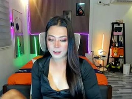 Screen Grab from callme_ivyaguas