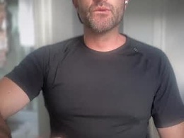 Screen Grab from callmedaddie7
