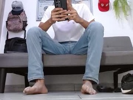 Screen Grab from cami0108