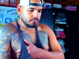 Screen Grab from camilo_tijeras