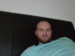 Screen Grab from cammer868