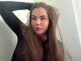 Screen Grab from candiebare
