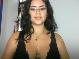 Screen Grab from candisara