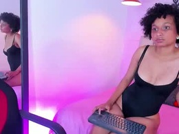 Screen Grab from candy__carter