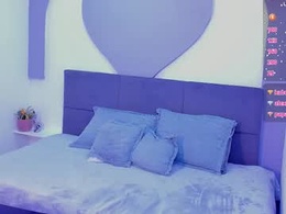 Screen Grab from candy_brunette_18
