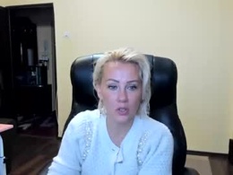Screen Grab from candy_hellenx